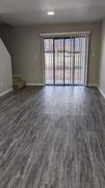 915 Sw 61st St - Photo 1 of 1