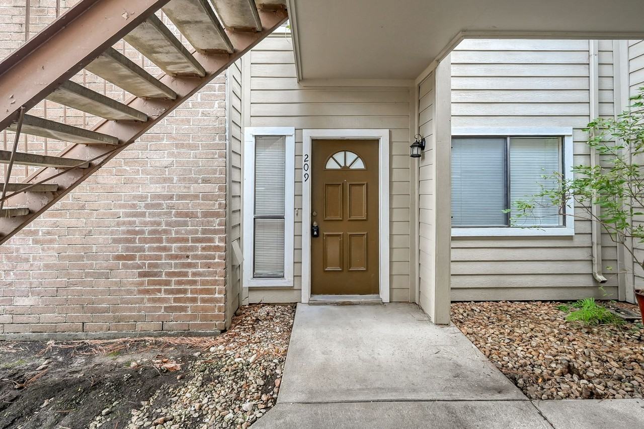 3500 Tangle Brush Drive #209 - Photo 4 of 30