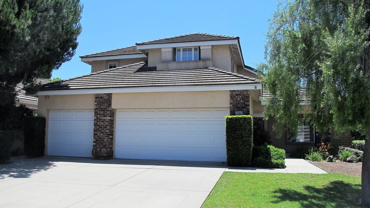 8262 Loma Vista Rd - Photo 2 of 22