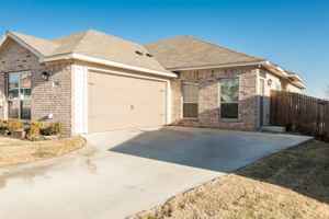 featured image of 1026 Newcastle Dr