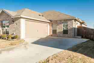 1026 Newcastle Dr - Photo 1 of 1