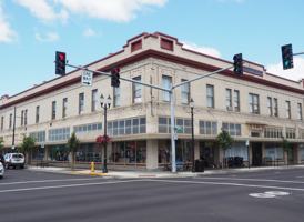 featured image of 230 230 SE Lyon St.