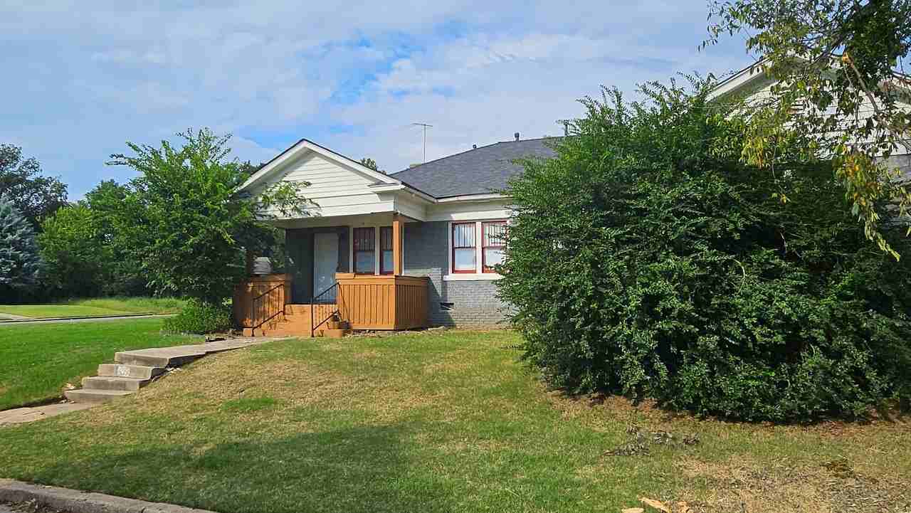 2201 N Barnes Ave - Photo 2 of 23