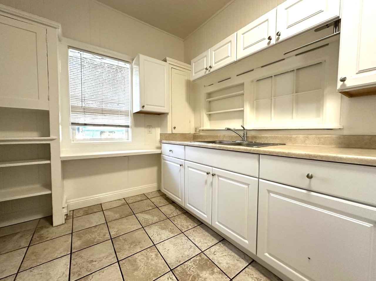 3809 7th Ave - Photo 3 of 20