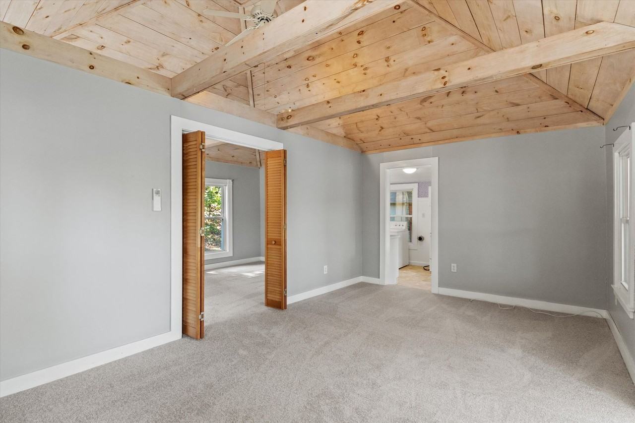 280 Groton Rd - Photo 7 of 24