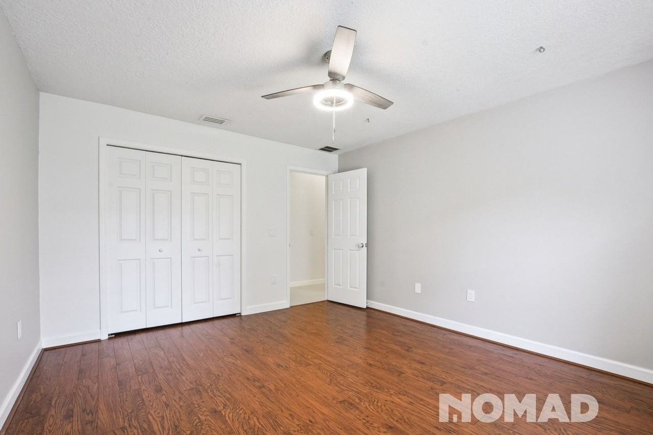 8014 Winpine Ct - Photo 7 of 28