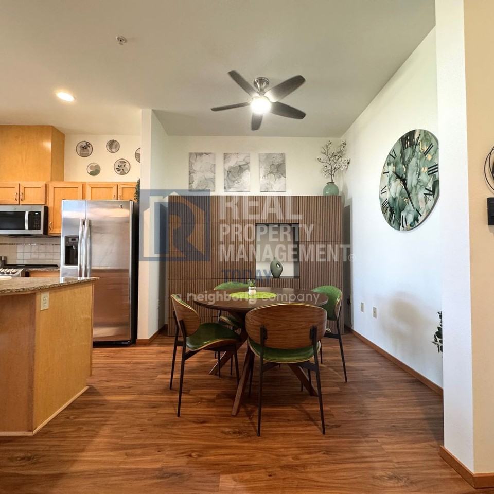 210 W Pioneer #314 - Photo 4 of 17
