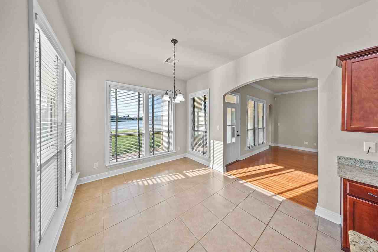 6107 Waterford Ln - Photo 5 of 16