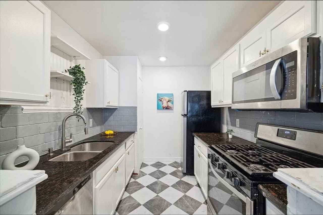 3734 Varla Ln - Photo 3 of 11