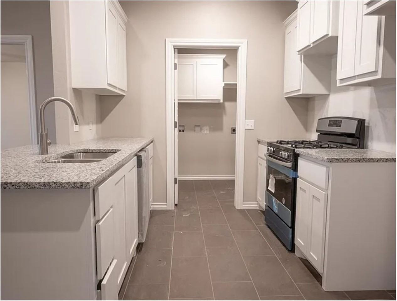 410 Grove Street - Photo 3 of 10