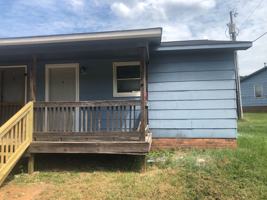 featured image of 1361 Lymon Reece Rd