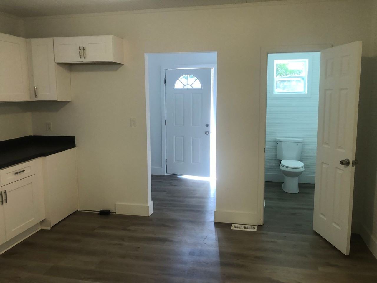 1580 Black Oak Cir - Photo 3 of 14