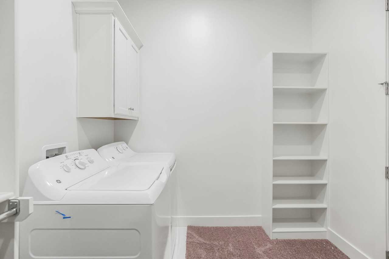 The Courts at Stonebridge - Photo 6 of 50