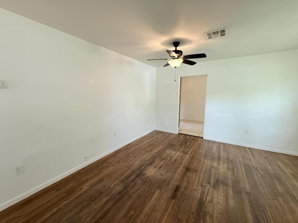 1004 S 3rd St - Photo 2 of 26