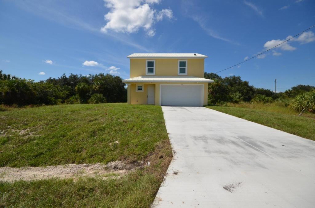 272 Pelton Cir - Photo 2 of 49