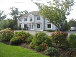 featured image of 1685 Main St