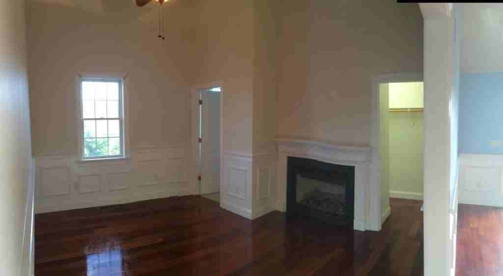 1685 Main St - Photo 6 of 7