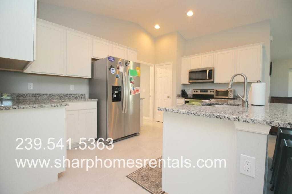 3007 Northwest 11th Street - Photo 6 of 25