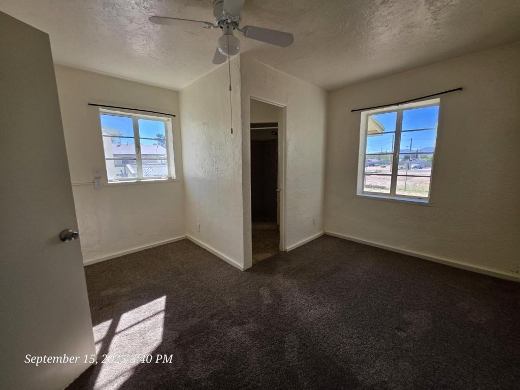 2177 Kingman Ave - Photo 6 of 8