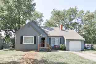 8322 Wayne Ave - Photo 1 of 1