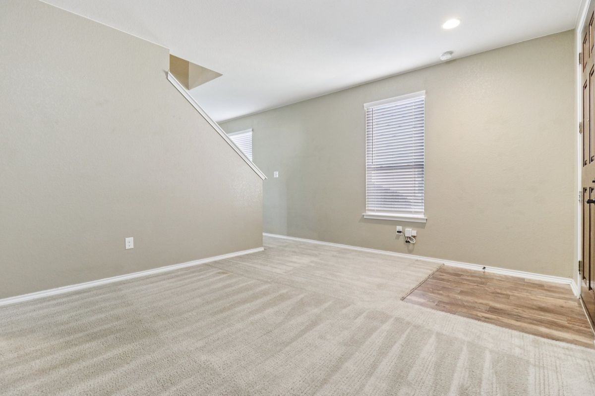 6541 Wind Trce - Photo 3 of 50