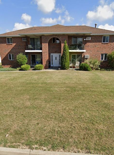 2175 Violet Cir #4 - Photo 2 of 7