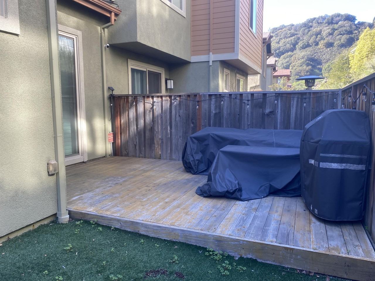 6492 Bayview Dr #1 - Photo 3 of 30