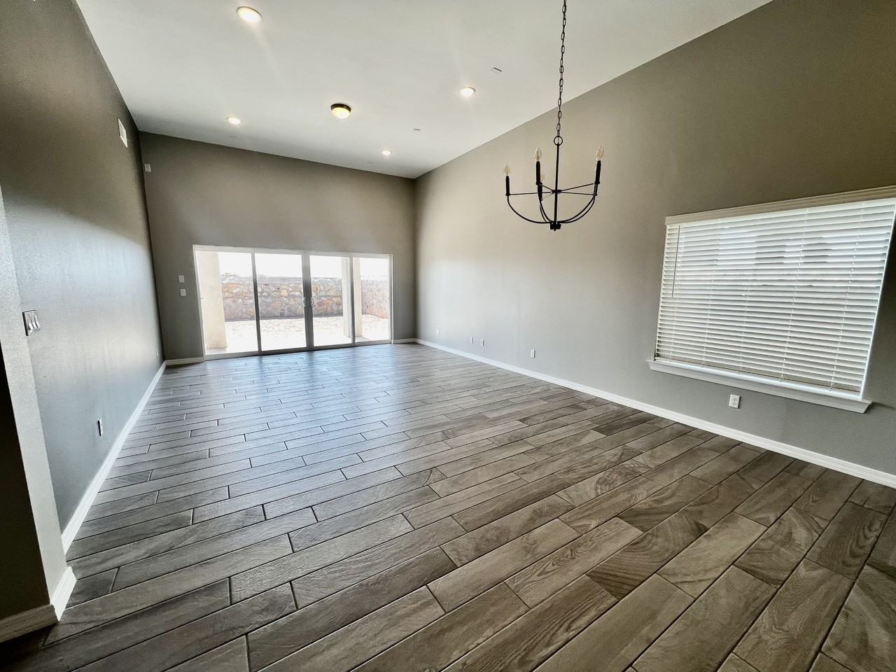 11365 Hidalgo Dr - Photo 7 of 46