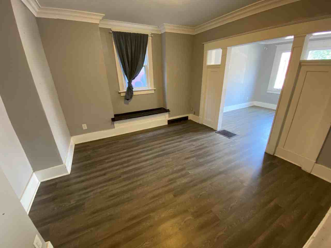 254 Holton Ave S #1 - Photo 6 of 9