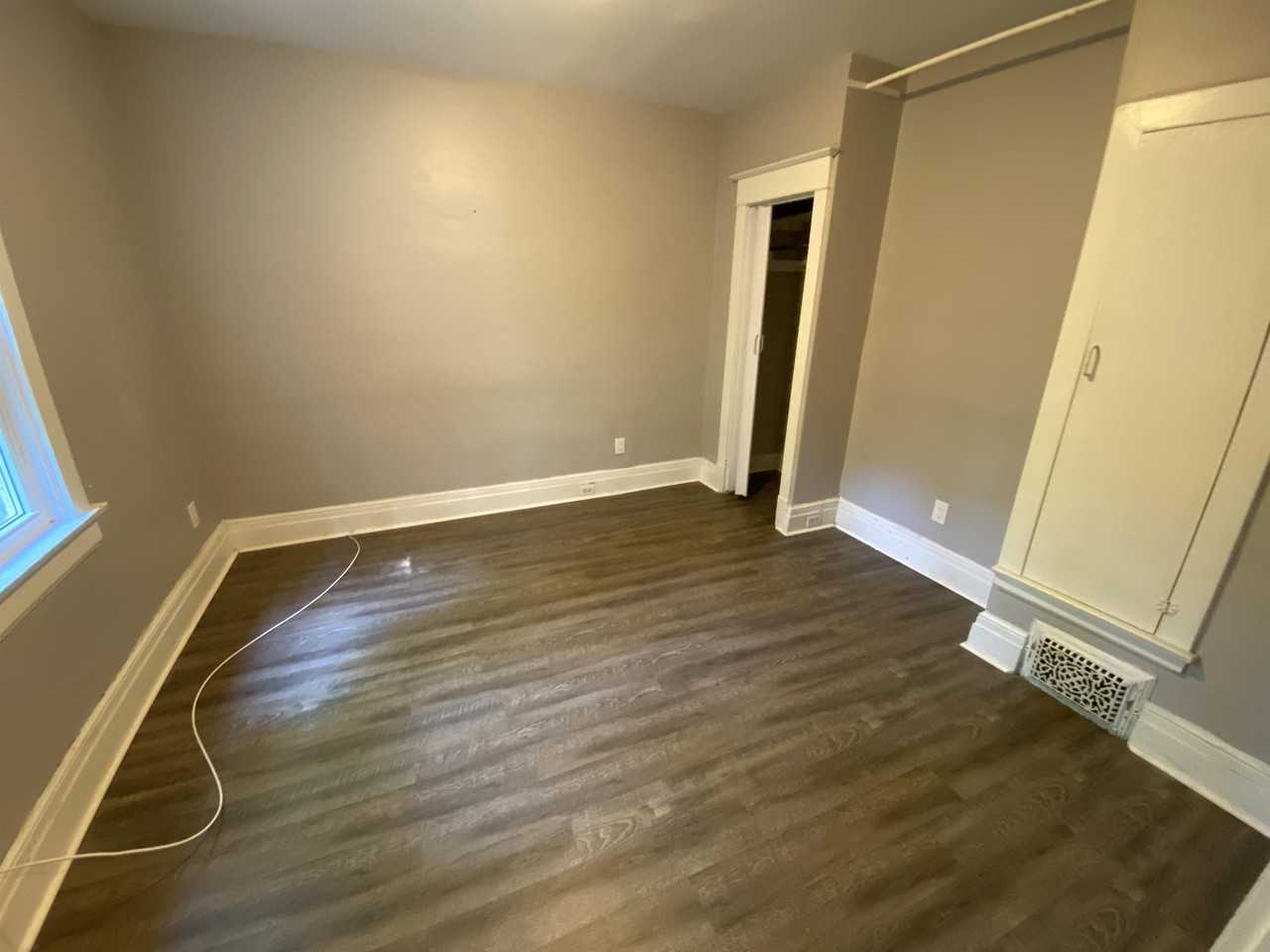 254 Holton Ave S #1 - Photo 2 of 9