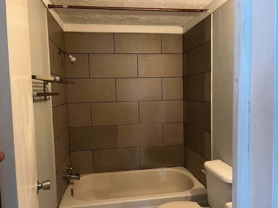 1302 Southern Ave #B - Photo 3 of 4