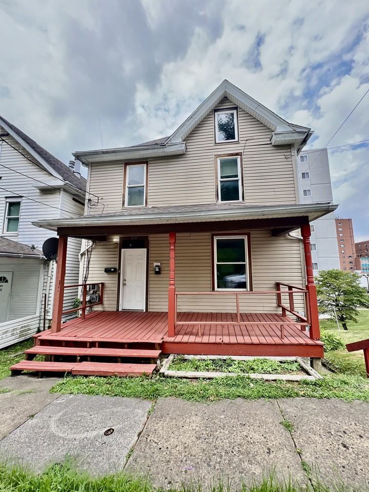 535 Locust Ave #1 - Photo 7 of 25