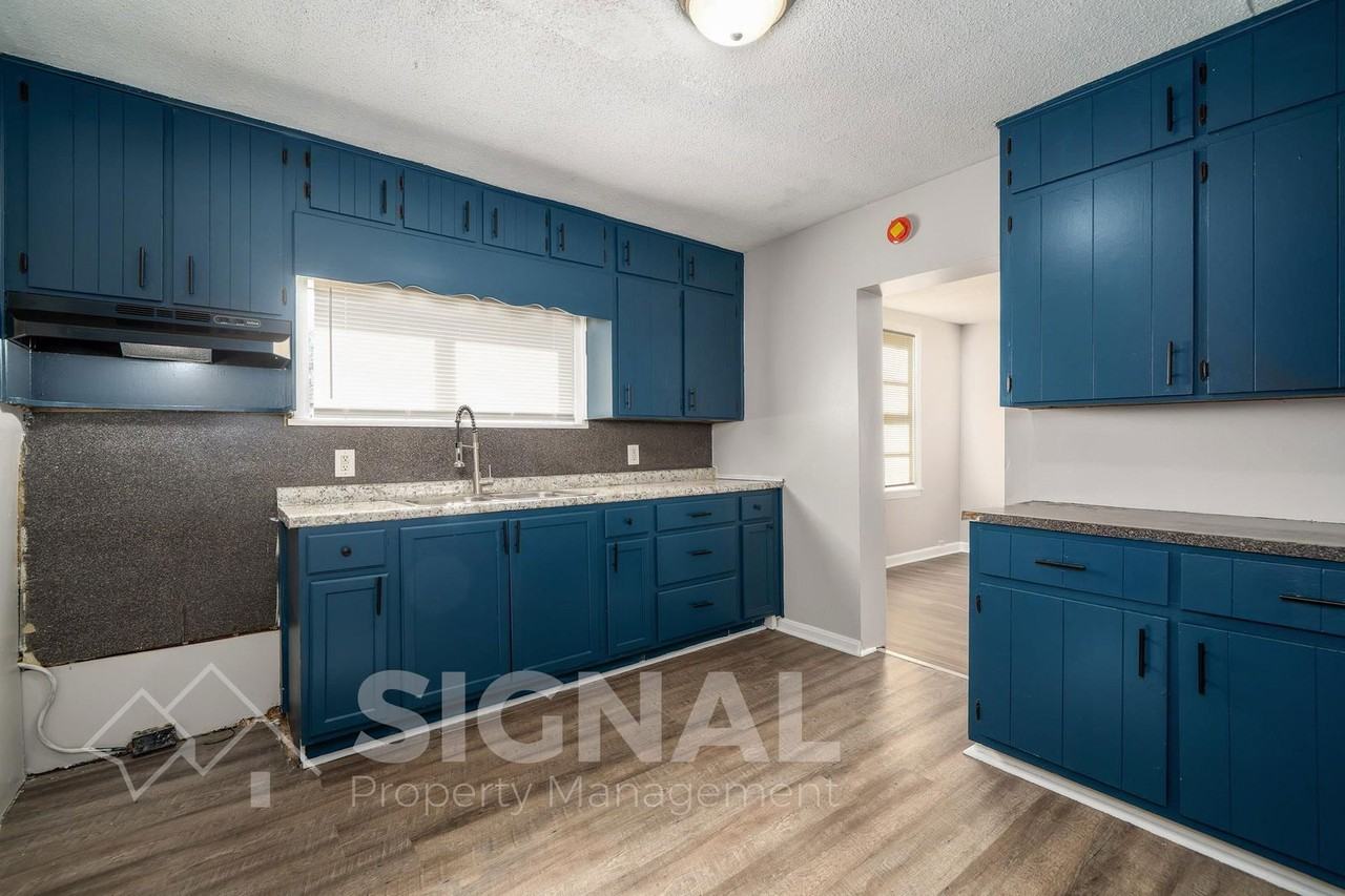 2408 2nd St Nw - Photo 3 of 26