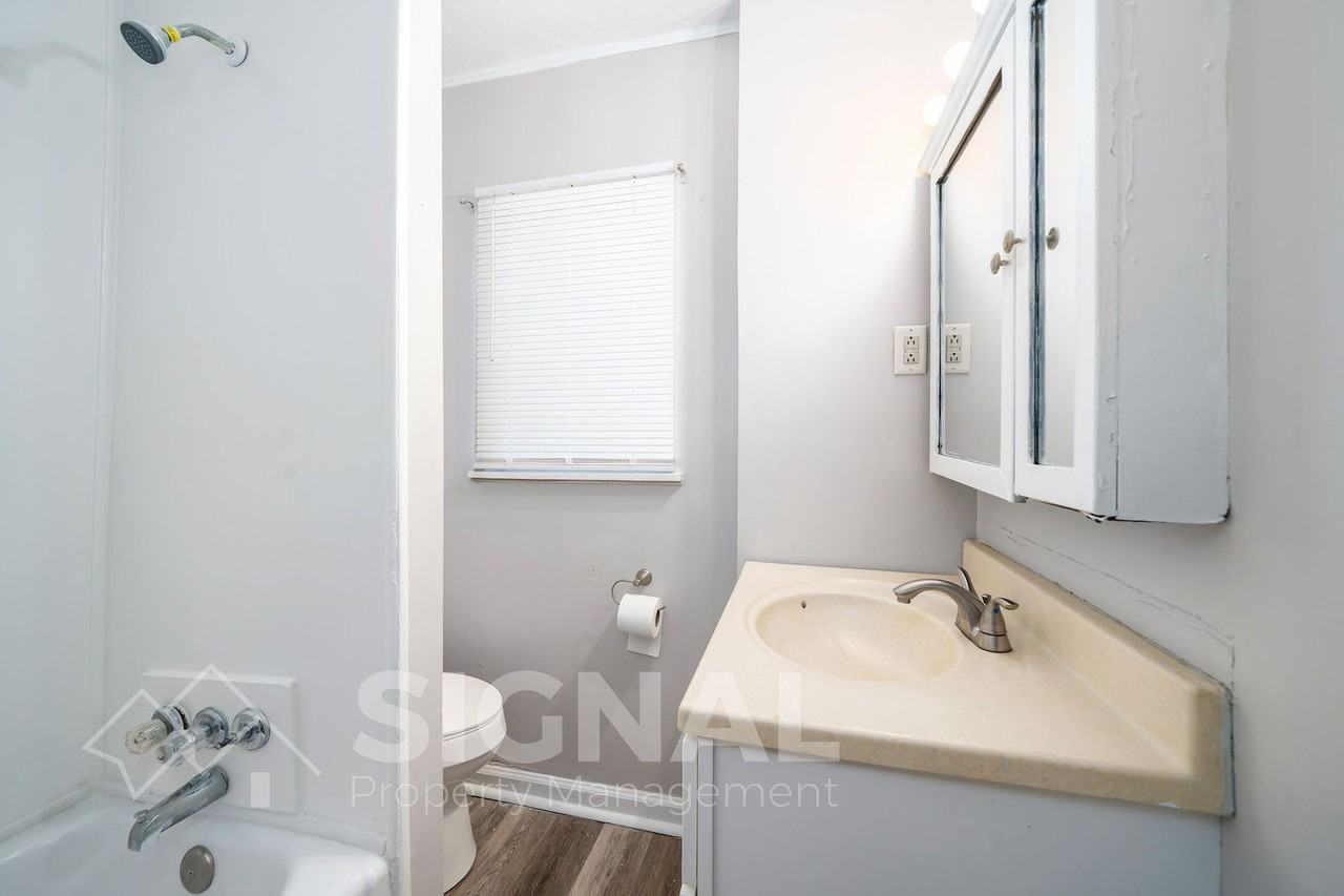 2408 2nd St Nw - Photo 5 of 26