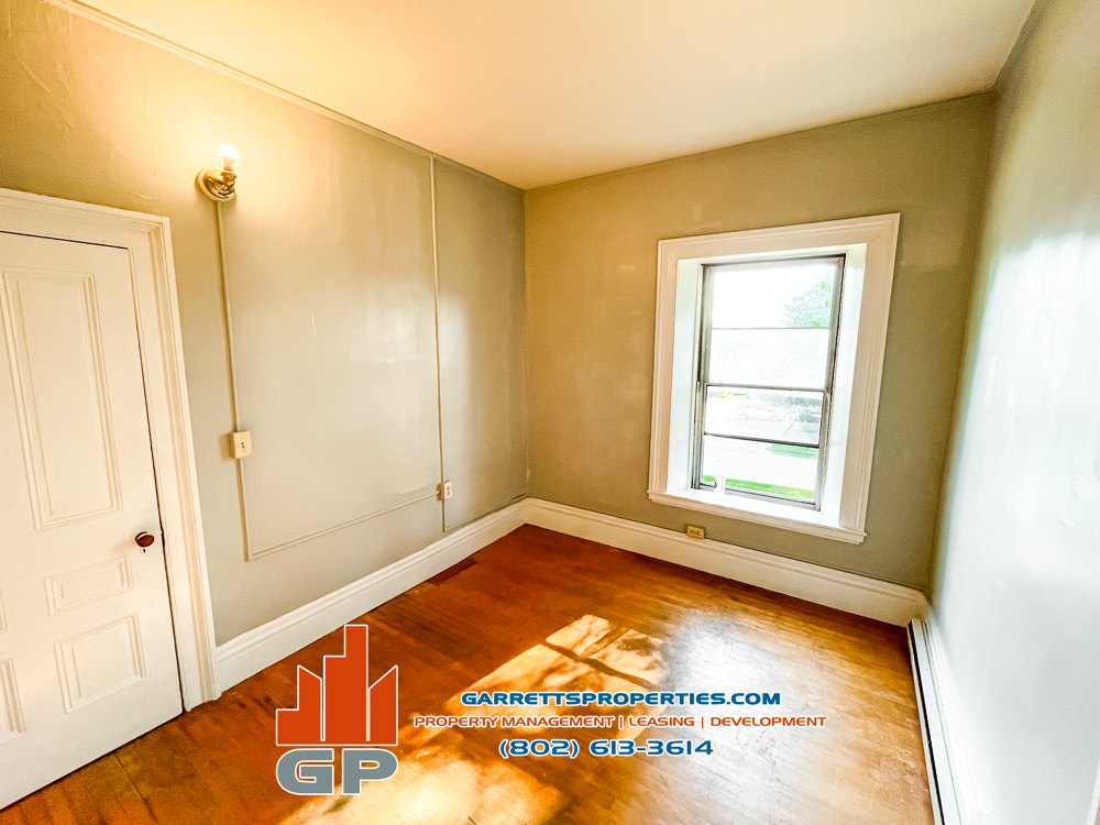 40 1st St #1 - Photo 6 of 18