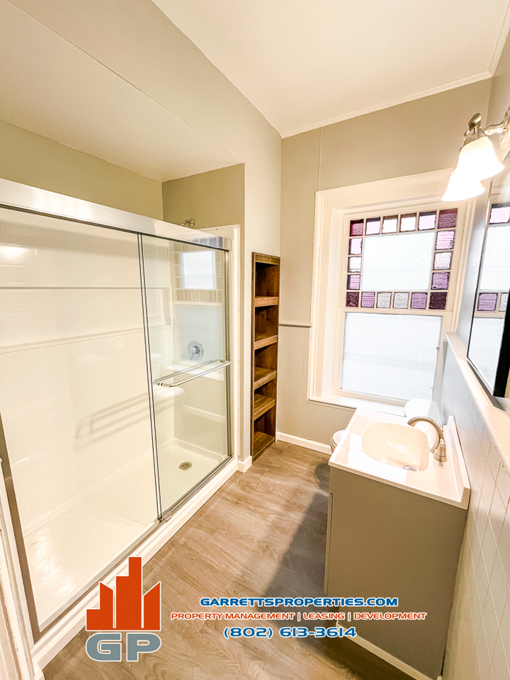 40 1st St #1 - Photo 4 of 18