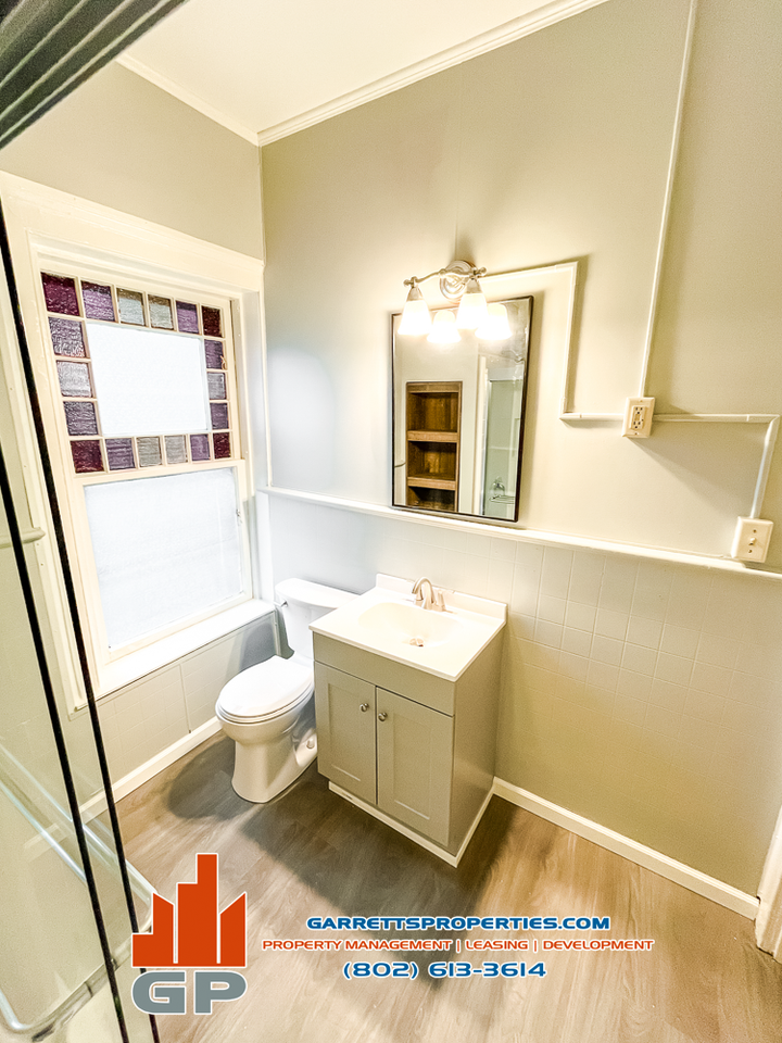 40 1st St #1 - Photo 5 of 18