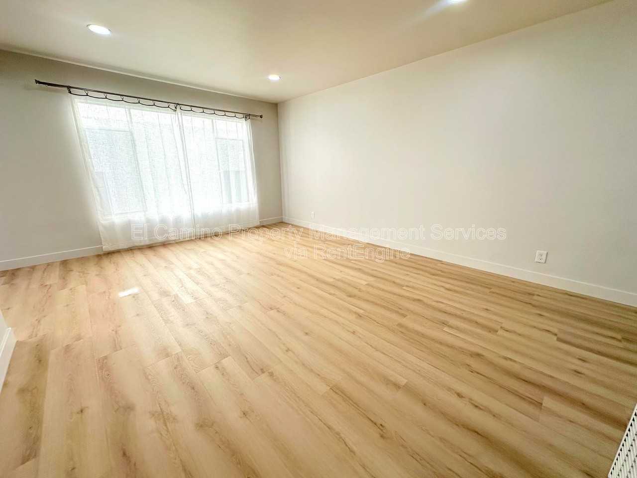 1250 E Ocean Blvd #305 - Photo 5 of 18