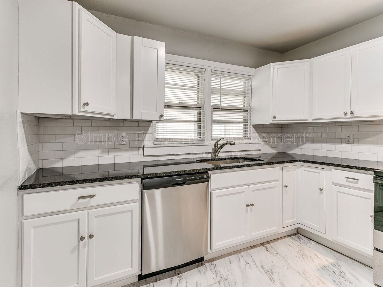 3145 Nw 47th St - Photo 5 of 23