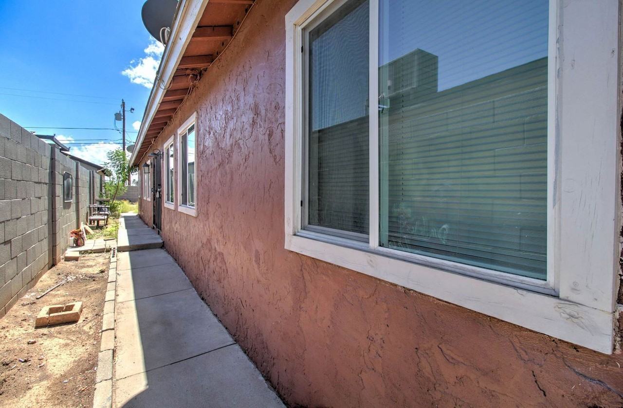 1501 E Roosevelt St #4 - Photo 6 of 19