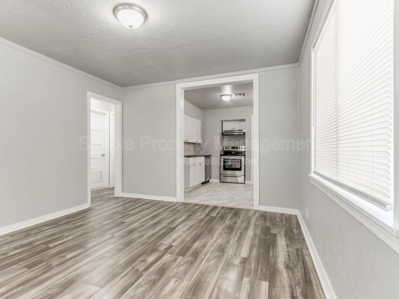 5005 N Mueller Ave - Photo 3 of 24