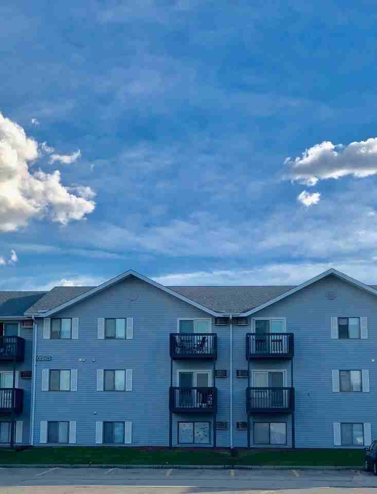 Country Court Apartments - Photo 7 of 50