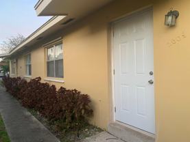 260 Ne 13th St #B - Photo 1 of 1