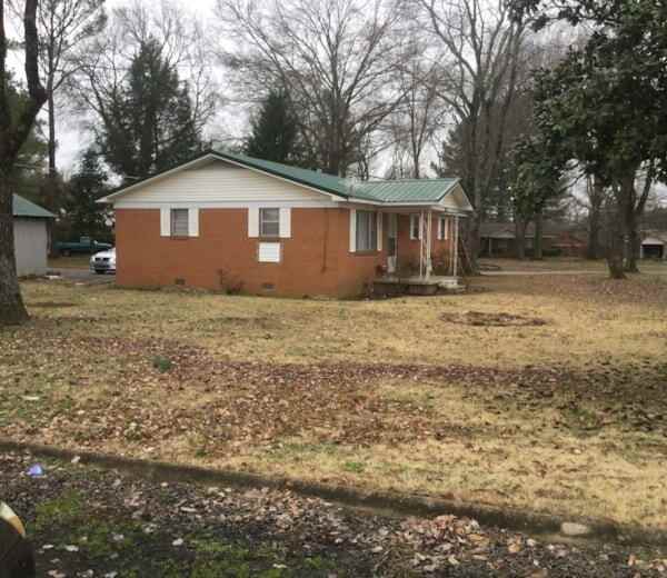 1166 Como St - Photo 3 of 10