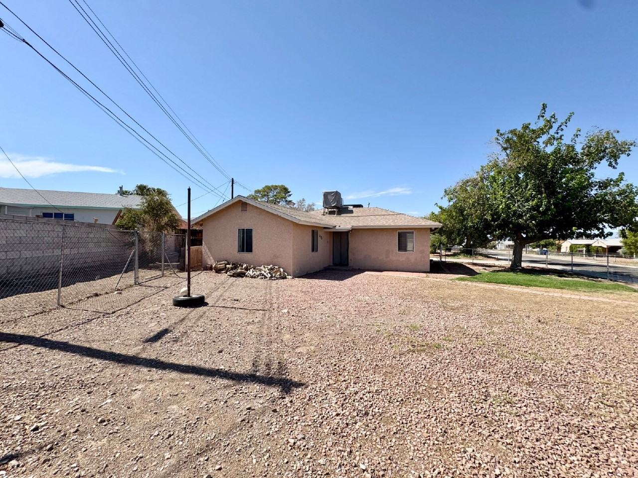 632 National St - Photo 6 of 38