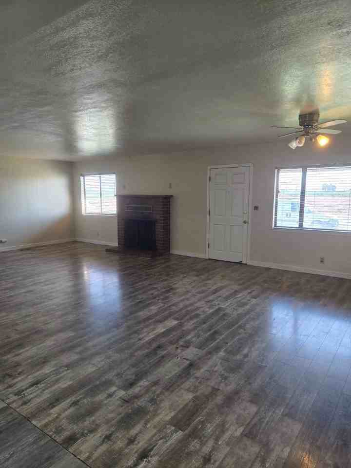 18058 W Bradbury Rd - Photo 3 of 18