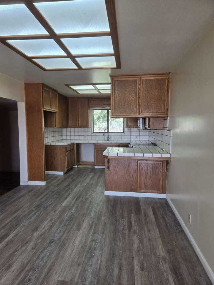 18058 W Bradbury Rd - Photo 7 of 18