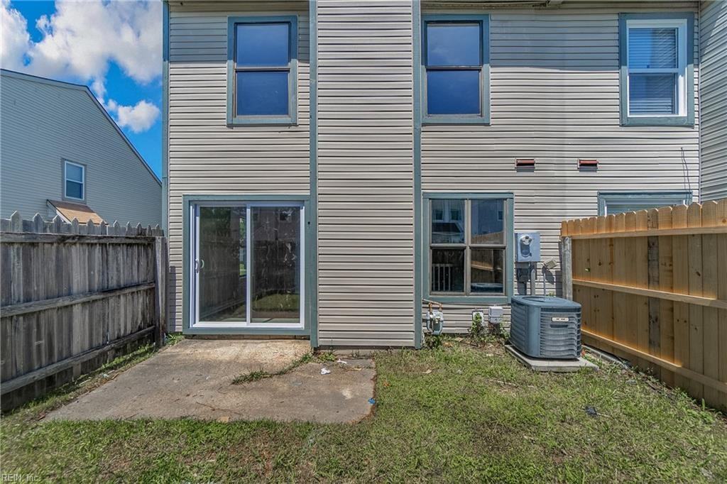 1536 Sword Dancer Dr #1 - Photo 7 of 26