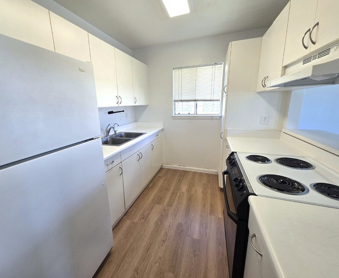 94-1052 Aoku St - Photo 6 of 18