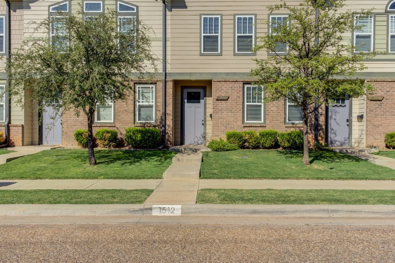 1512 Avenue W - Photo 2 of 33